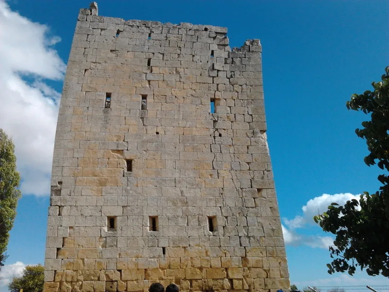 Uzuncaburç (Diokaisareia) — Zeva Olbas templis Mersinā