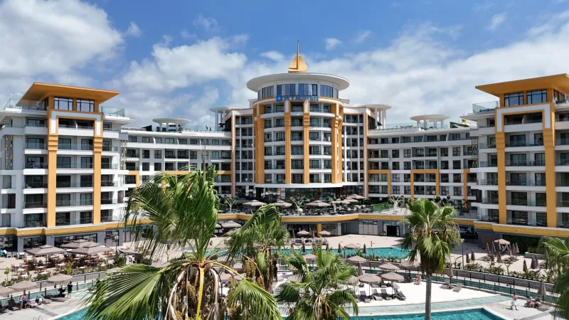 Azura World Residence & Hotel