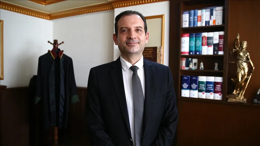 Os jovens e as donas de casa são alvos fáceis de esquemas fraudulentos envolvendo o IBAN