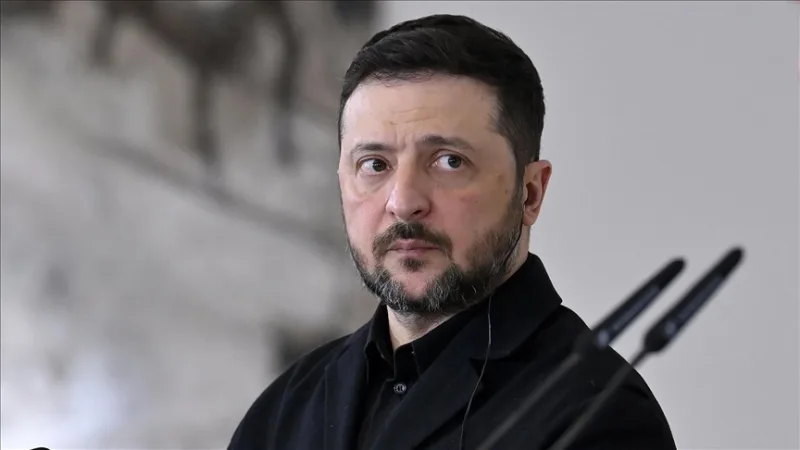 Zelenskyj zaznaczył, że trwają konsultacje ze Stanami Zjednoczonymi w sprawie zakończenia wojny