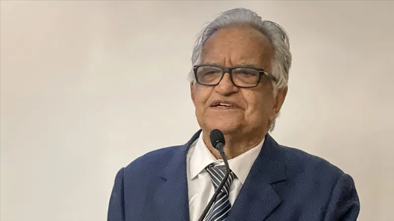 Prof. dr. Hasan Hüsrev Hatemi is overleden