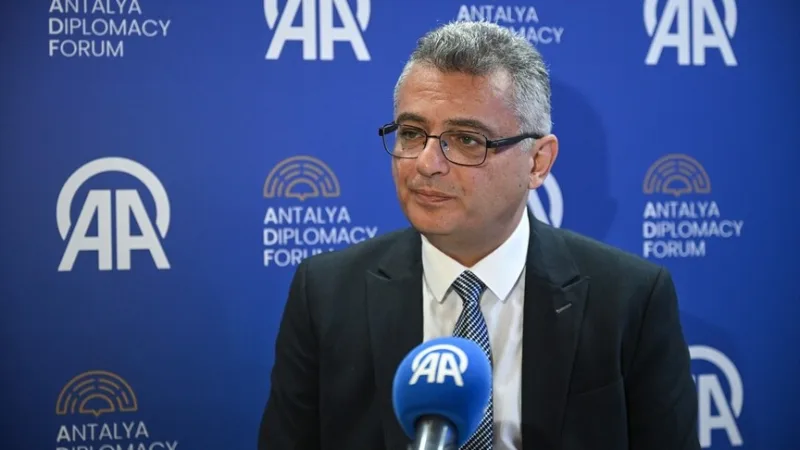 Ziemeļu Kipras Turku Republikas prezidents Erhürman paziņoja, ka ārpolitikas jautājumos viņi konsultējas ar Turciju