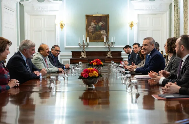 Външният министър Фидан се срещна с членове на Камарата на лордовете и Камарата на общините във Великобритания