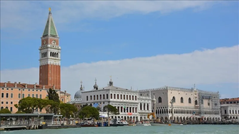 Venetsian biennaalin tuomaristo jättää Israelin ja Venäjän palkintojen arvioinnin ulkopuolelle