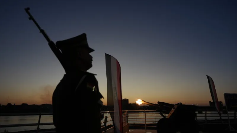 Irakissa uudelleen esille tullutta pakollista asevelvollisuutta koskevaa lakiesitystä keskustellaan