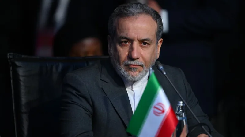 Iránsky minister zahraničných vecí Erakči navštívi Pakistan, Omán a Rusko