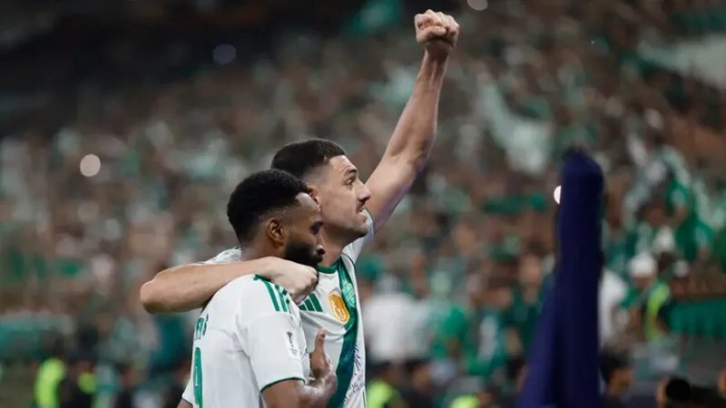 Merih Demiral získal v drese Al Ahli druhý titul v rade